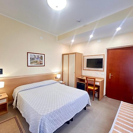 Il Nocchiero City Hotel 소베라토마리나 외부 사진